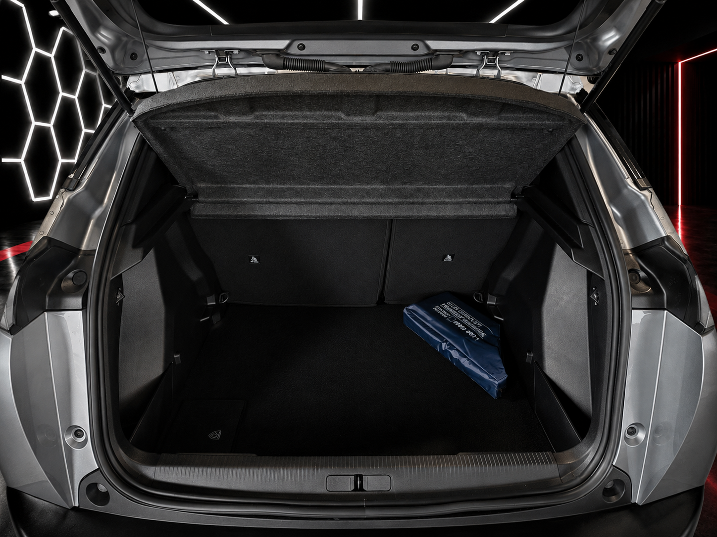 PEUGEOT 2008 Business